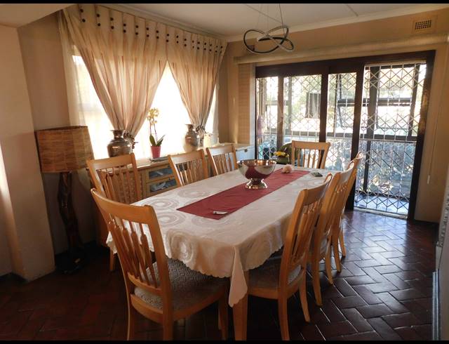 3 BEDROOM HOUSE FOR SALE IN BURLINGTON HEIGHTS